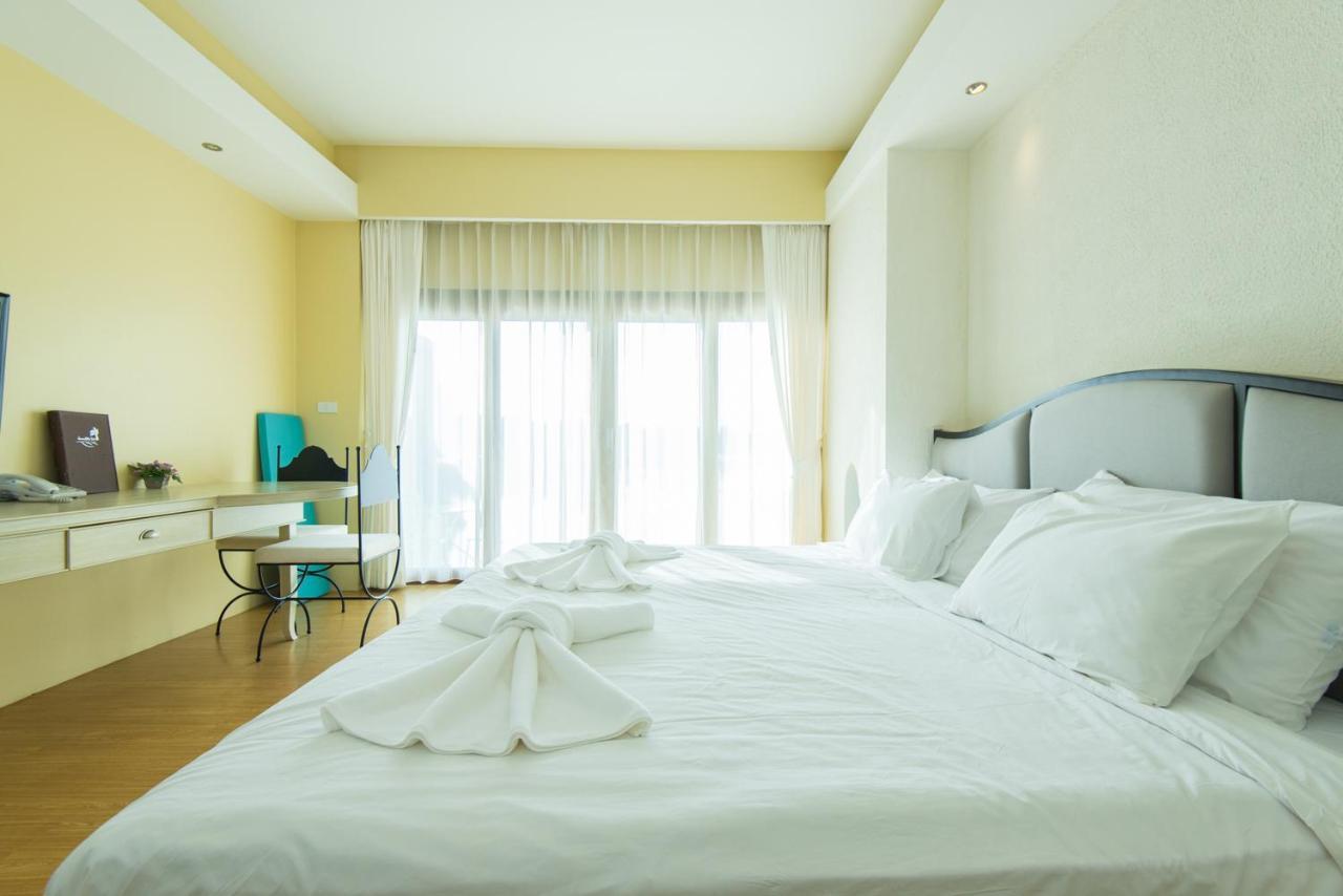 Baan Talay See Cream Resort Samut Songkhram Exterior photo