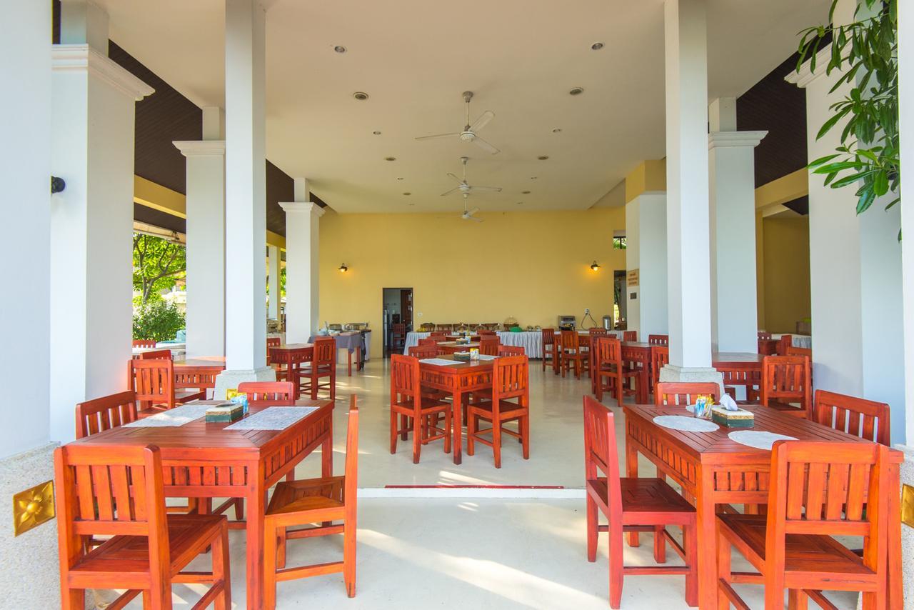 Baan Talay See Cream Resort Samut Songkhram Exterior photo