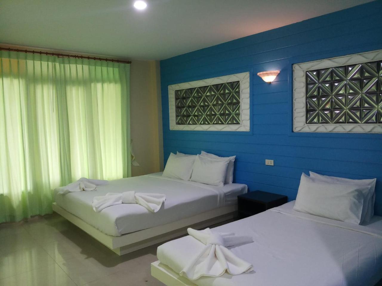 Baan Talay See Cream Resort Samut Songkhram Exterior photo